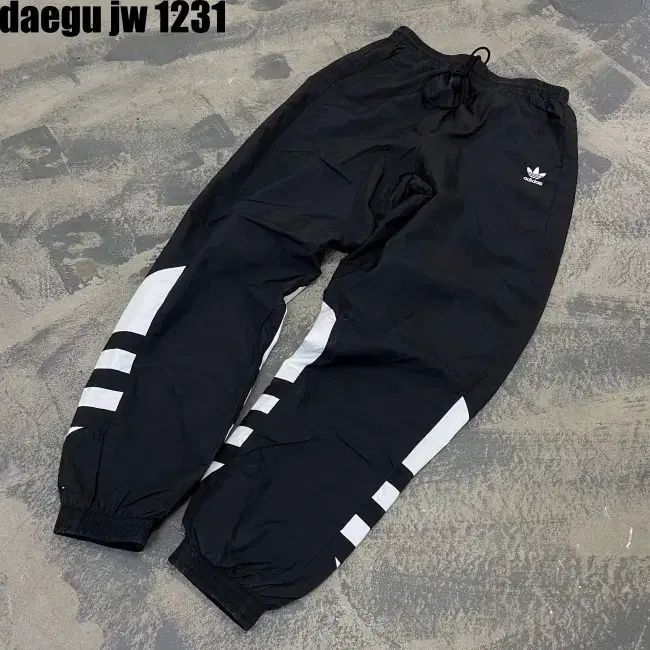 M ADIDAS PANTS 아디다스 바지