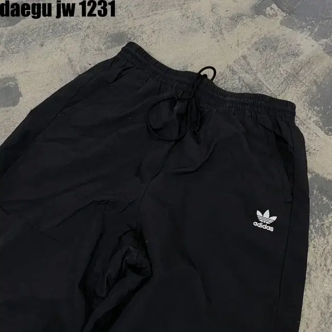 M ADIDAS PANTS 아디다스 바지