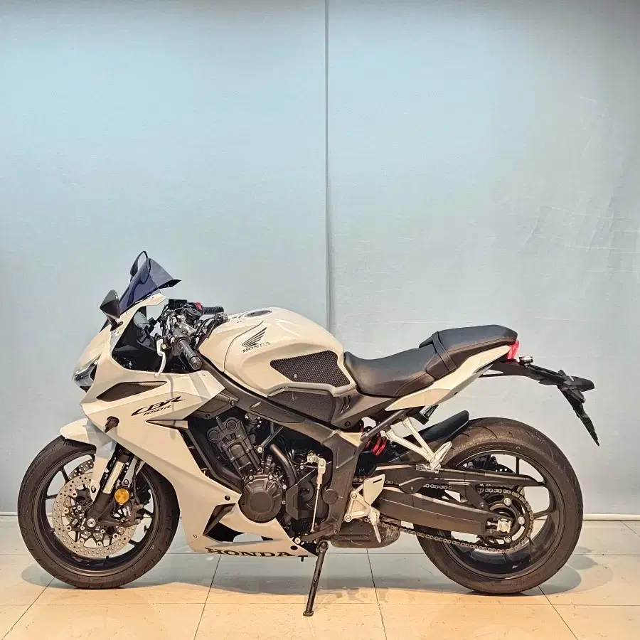 cbr650r[혼다]23년식랩핑차량 부산김해창원양산울산대구대전구미포항광주