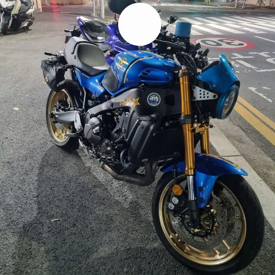 22년야마하 xsr900  블루판매