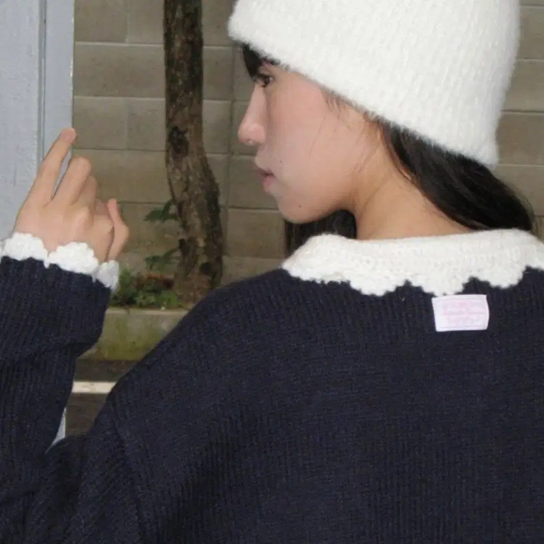 론론 collar pocket handmade knit cardigan