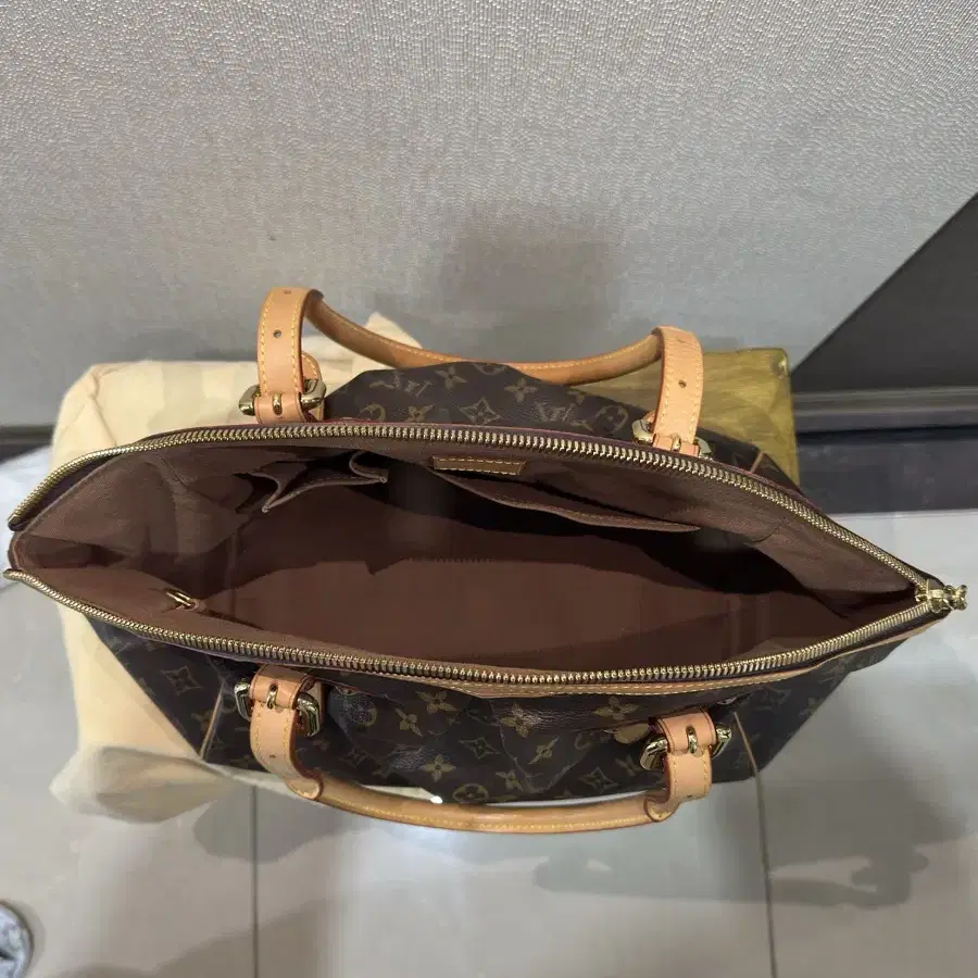 루이비통 티볼리 louis vuitton m40144 tivoli gm