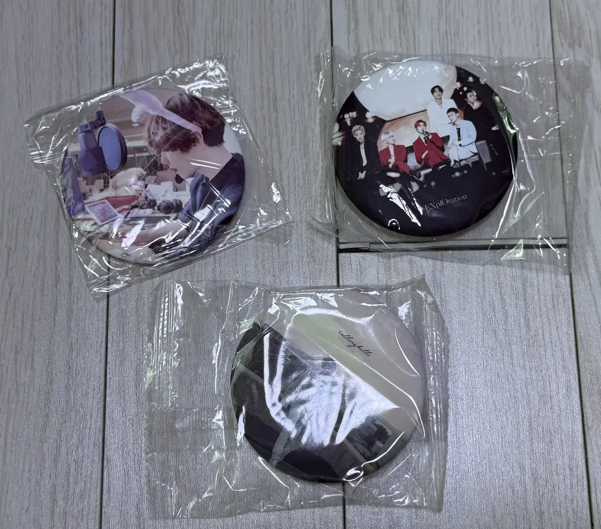 Exo unofficial goods hand mirror wts