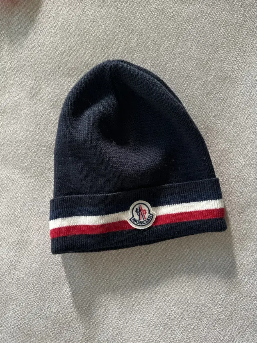 Moncler beanieMoncler beanieMoncler hatMoncler three-wire lined logo wool beanie