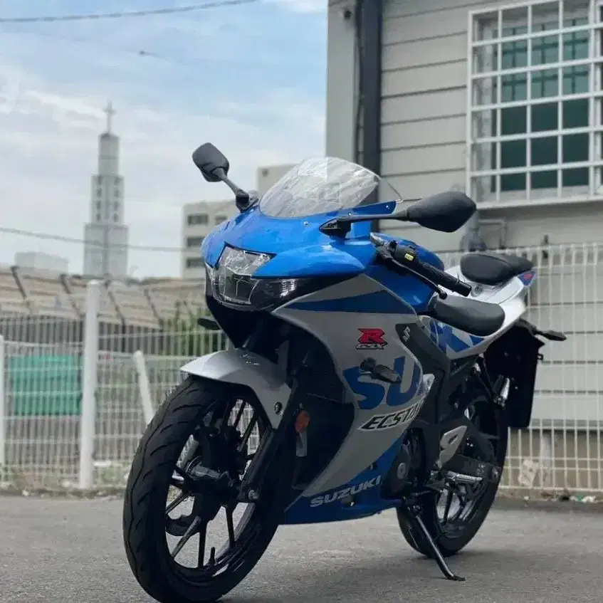 Gsx-r 125 21년식 9500km 신차컨디션