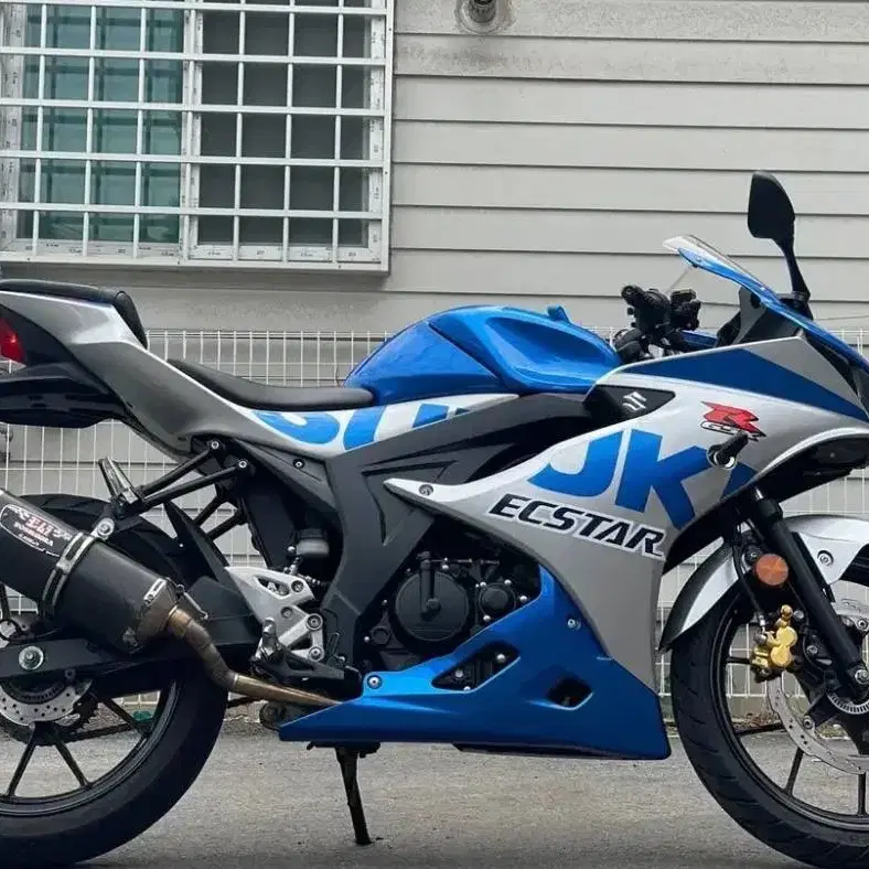 Gsx-r 125 21년식 9500km 신차컨디션