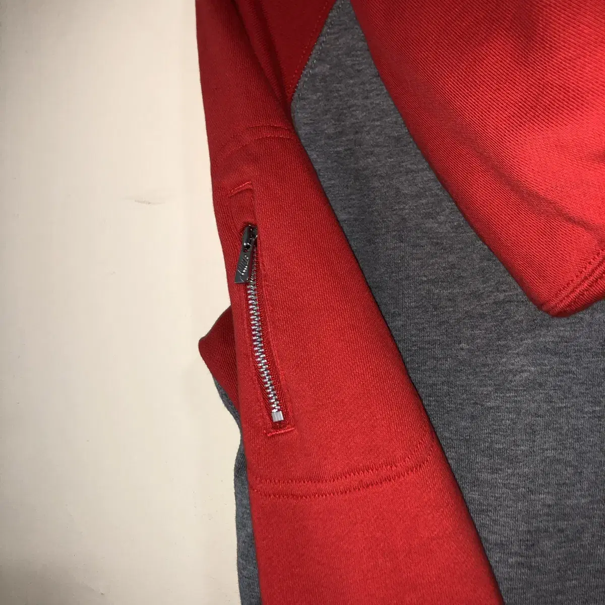 Vintage Nike red raglan hood zip up