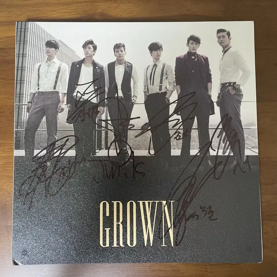 2PM 3집 앨범 GROWN 친필싸인 앨범