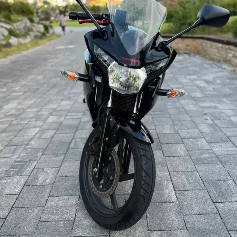 CBR 125 16년식 짧은키로수 외관깔끔