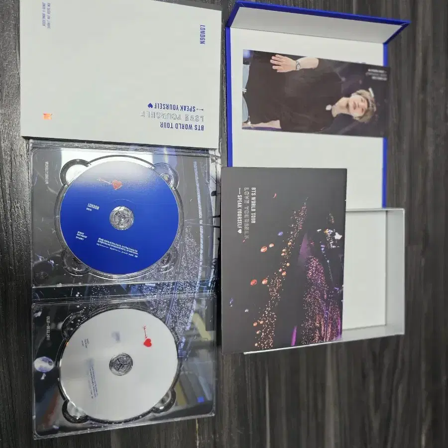 방탄 스픽콘? 웸블리 dvd 북마크 윤기 80000 판매