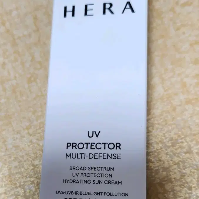 헤라 UV 프로텍터 멀티 디펜스 썬크림 SPF50+