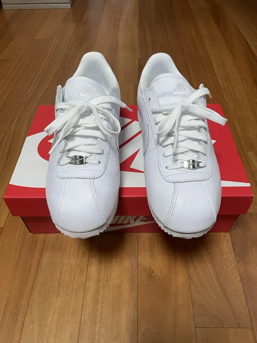 W Nike Cortez 23 Premium Leather Triple White UK W7.5