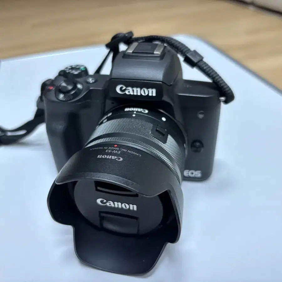 캐논 EOS M50 미러리스 카메라 팝니다