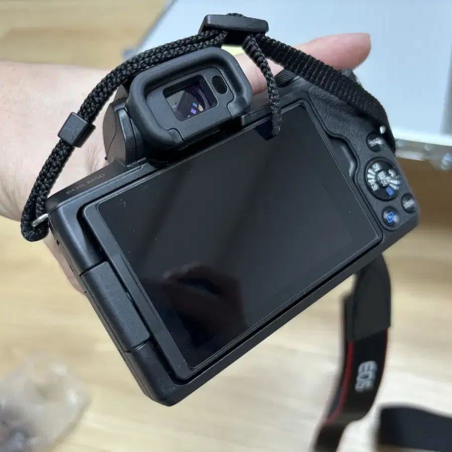 캐논 EOS M50 미러리스 카메라 팝니다