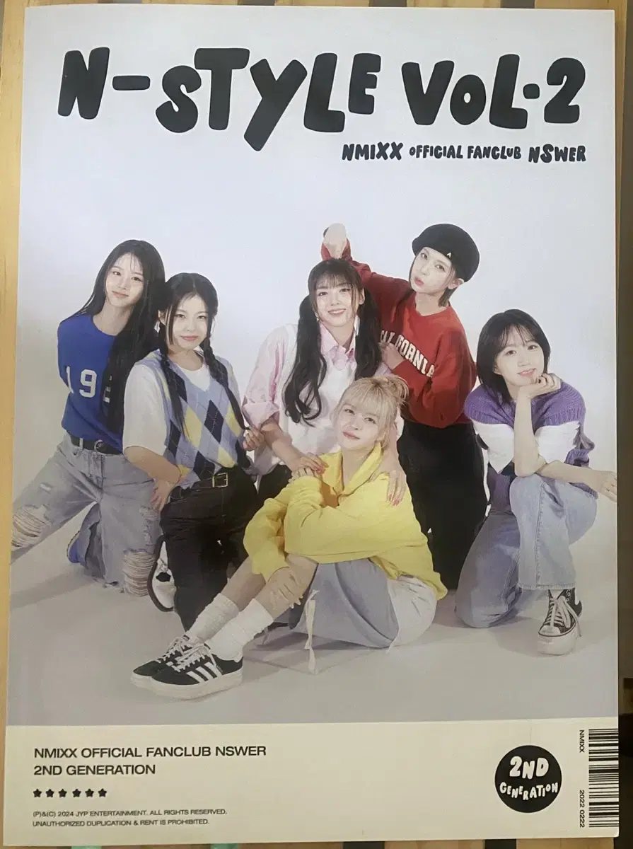 The Official NMIXX Fan Club Photobook