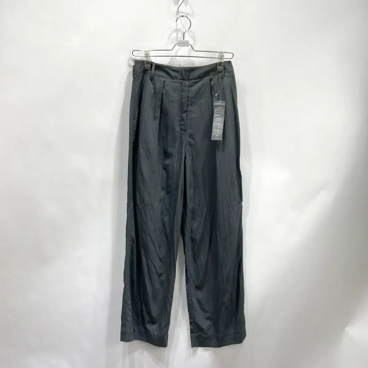 88seconds Ash Nylon Tuck Wide Leg Pants 70M Permanent