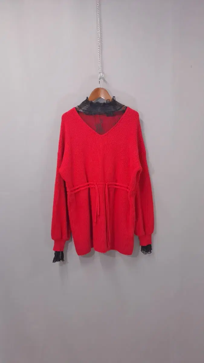 Layered red long knit