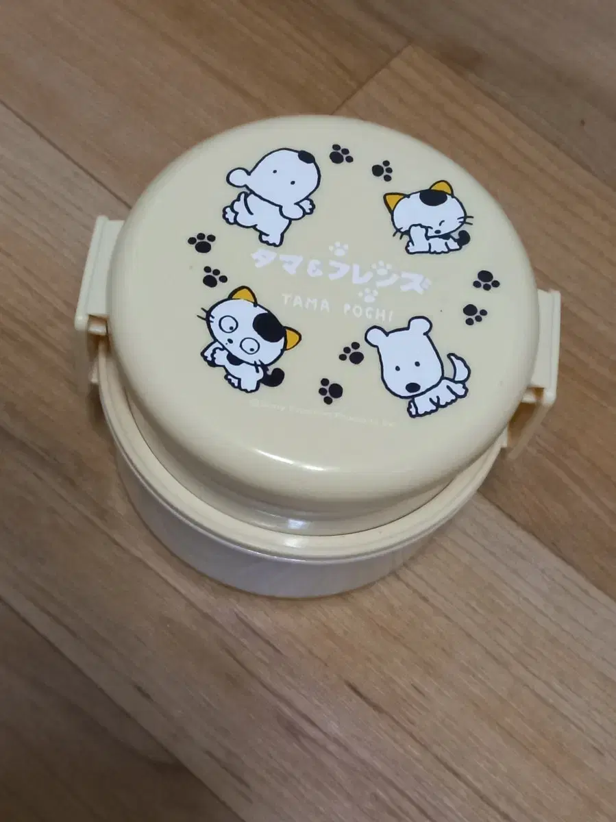 Tama and friends bento box storage