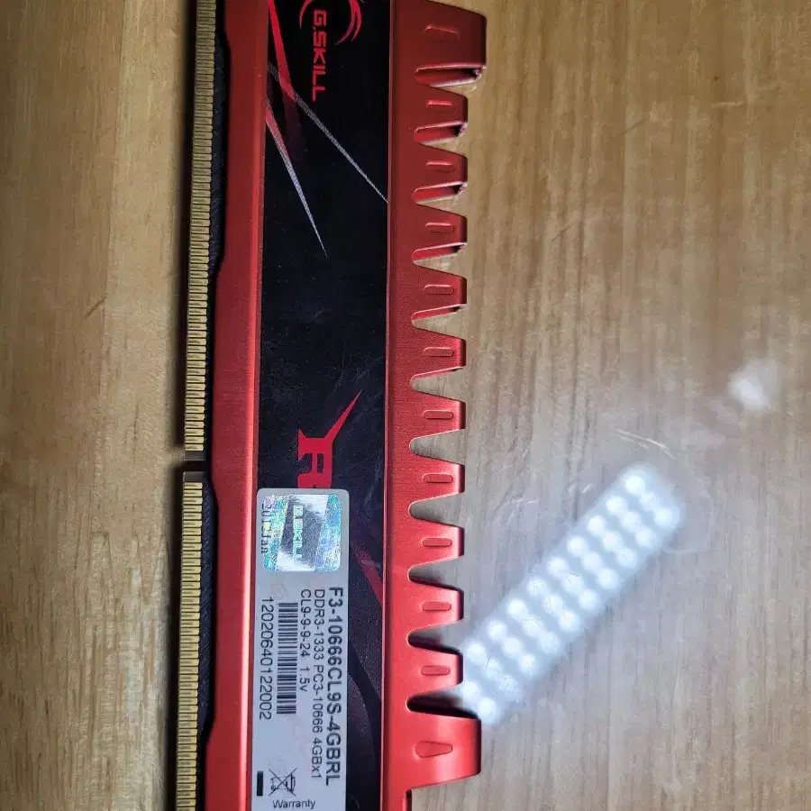 G SKILL DDR3 4GB 메모리