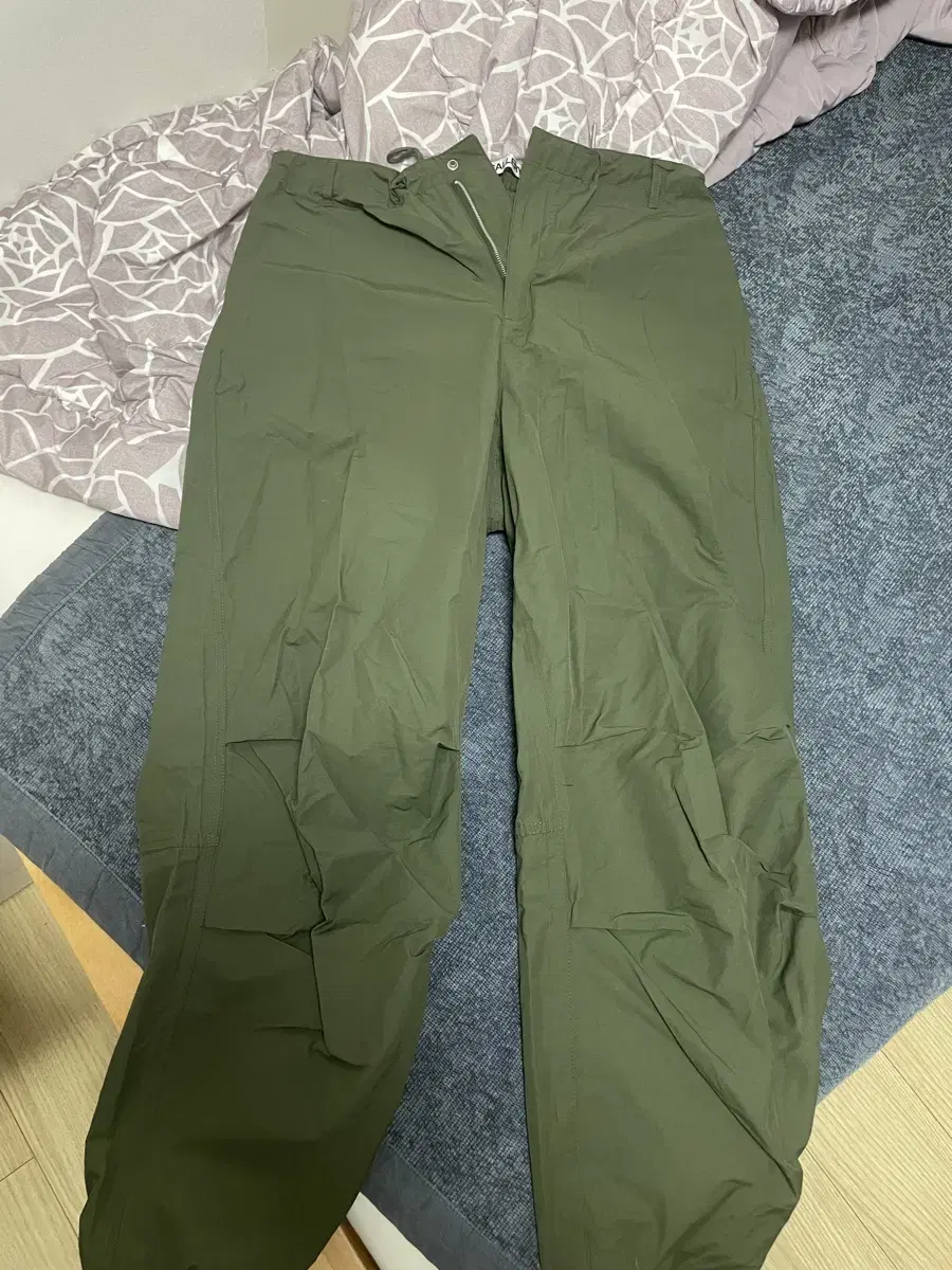 Gamma Gallery Parachute Pants L