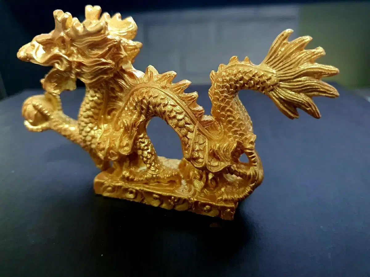 Lucky bell for 2025, golden dragon, dragon of wealth, interior,decoration,antique,jo