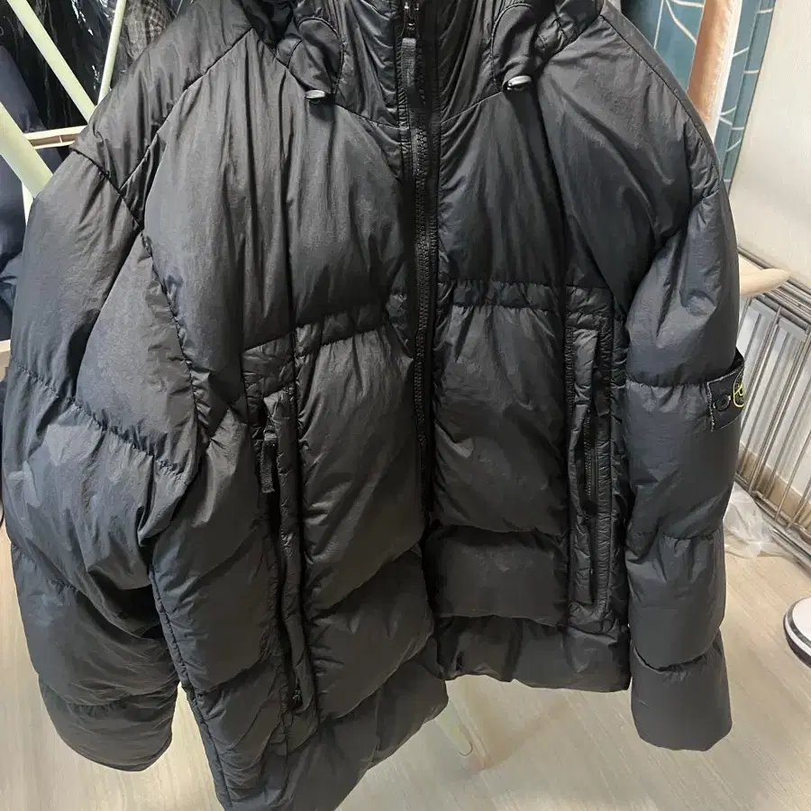 스톤아일랜드 패딩 Crinkle Reps Hooded Down Jacke