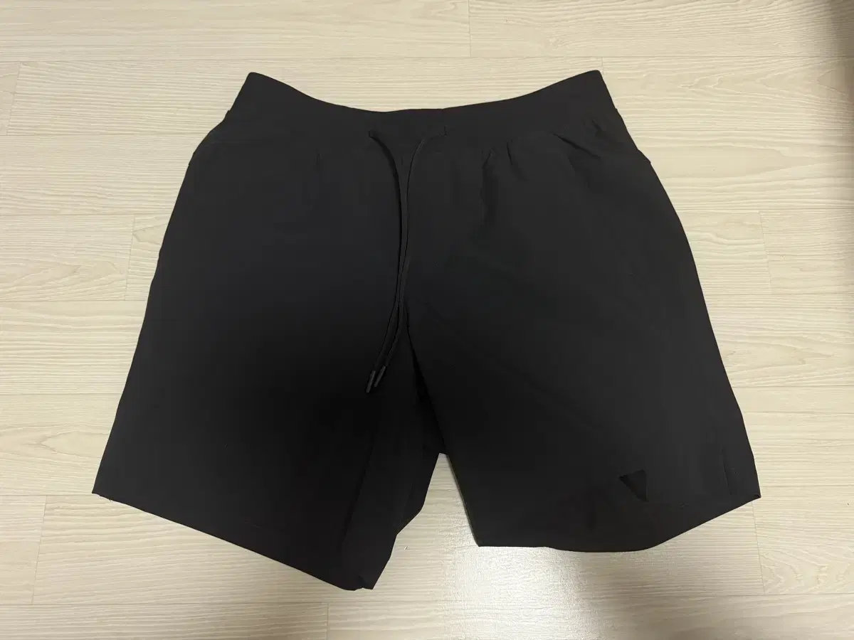 Lululemon Jerodyne 7-Inch Shorts Black M Linerless 70k Palm