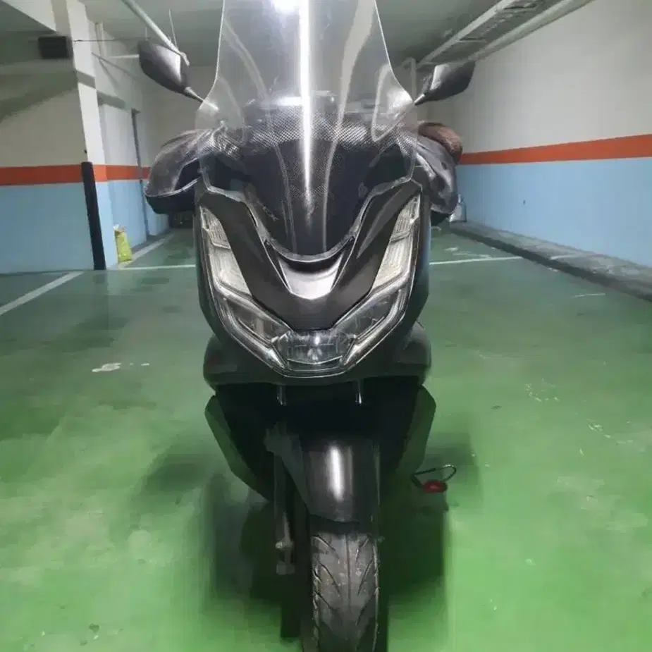 PCX 21년식 ABS 알루미늄 탑박스 배달셋팅완료