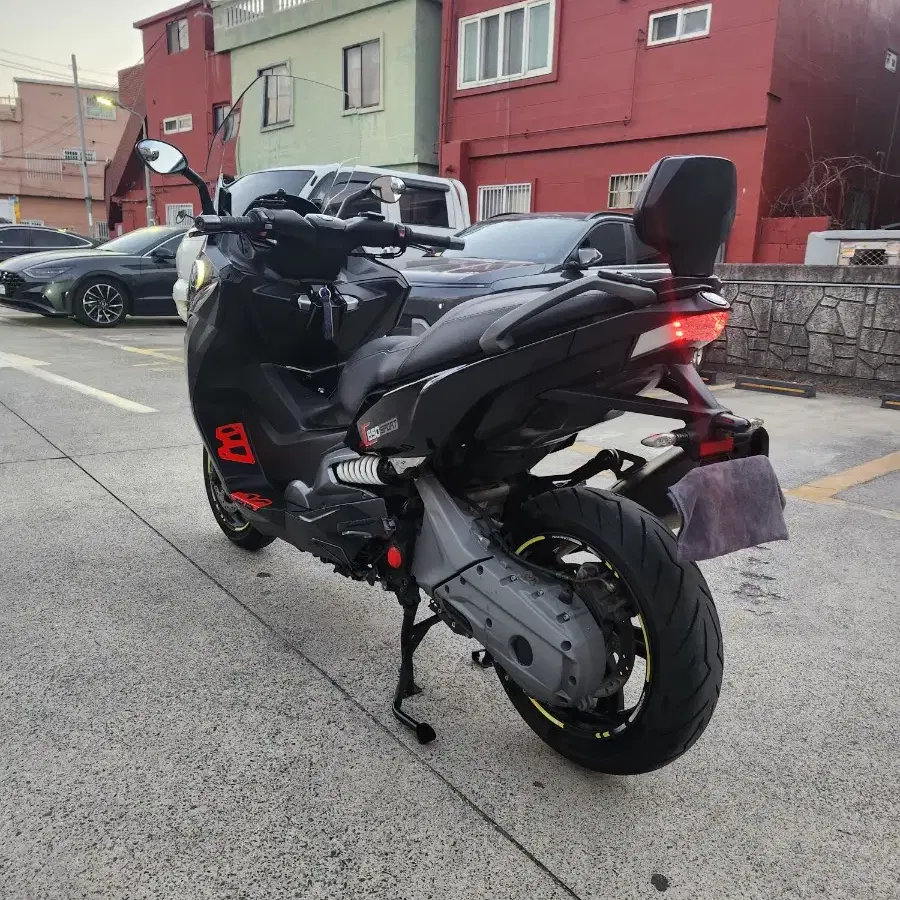 bmw c650 스포츠 아크라 2구 판매합니다