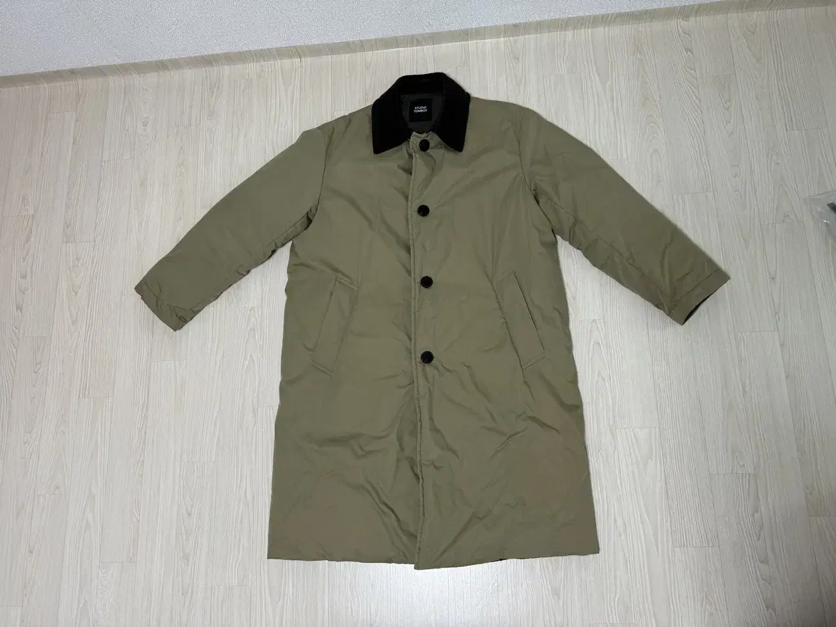 Tomboy Men's Coat M(100) 160,000 Palm