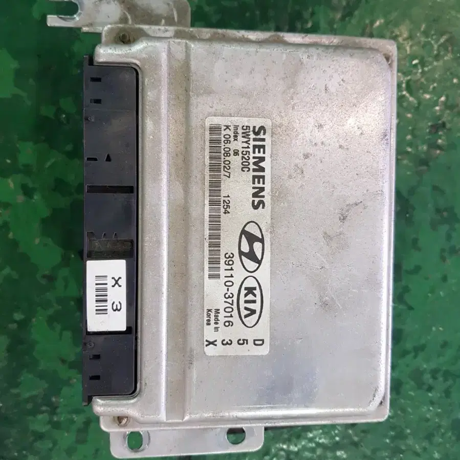 39110-37016 XG2.5 ECU 정상작동팜니다