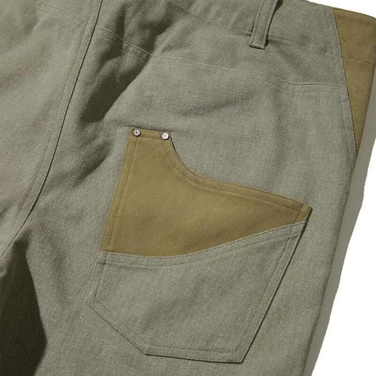 [3] xlim EP.4 05 TROUSERS KHAKI 엑슬림