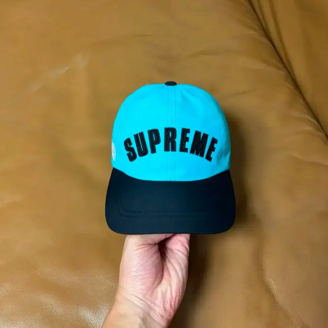 Supreme 슈프림x노스페이스 고어텍스 아크로고 6패널 볼캡 모자