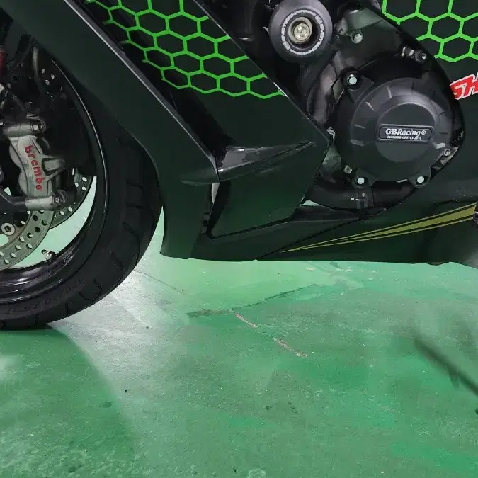 가와사키 닌자 ZX-10R M4풀배기