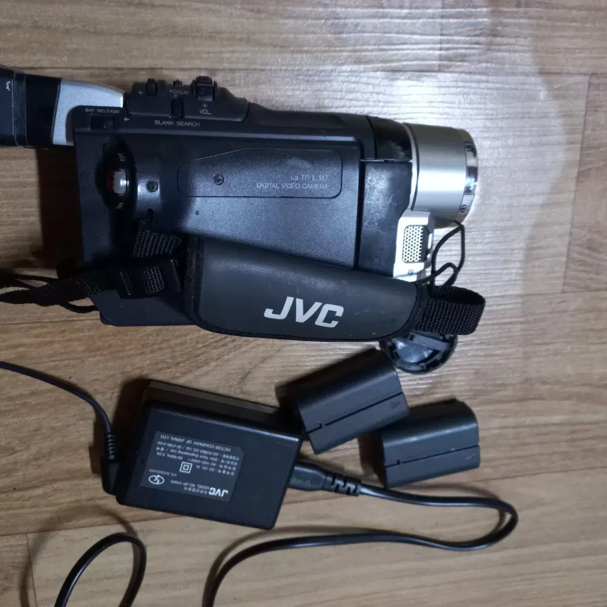 JVC6MM GRDVL317 캠코더