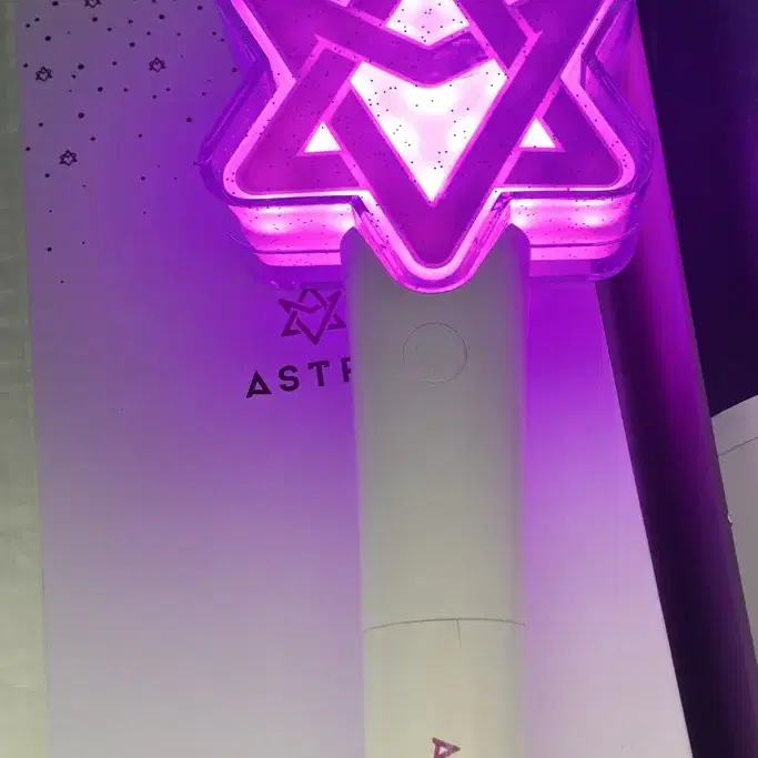 아스트로 로봉이 버전 1 팝니다 아스트로 응원봉