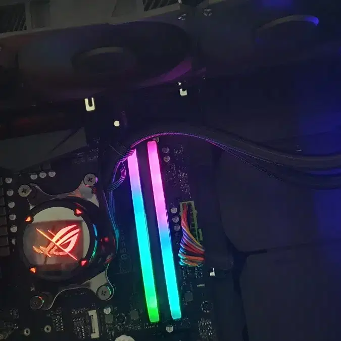 ASUS ROG STRIX LC II 360 수냉쿨러