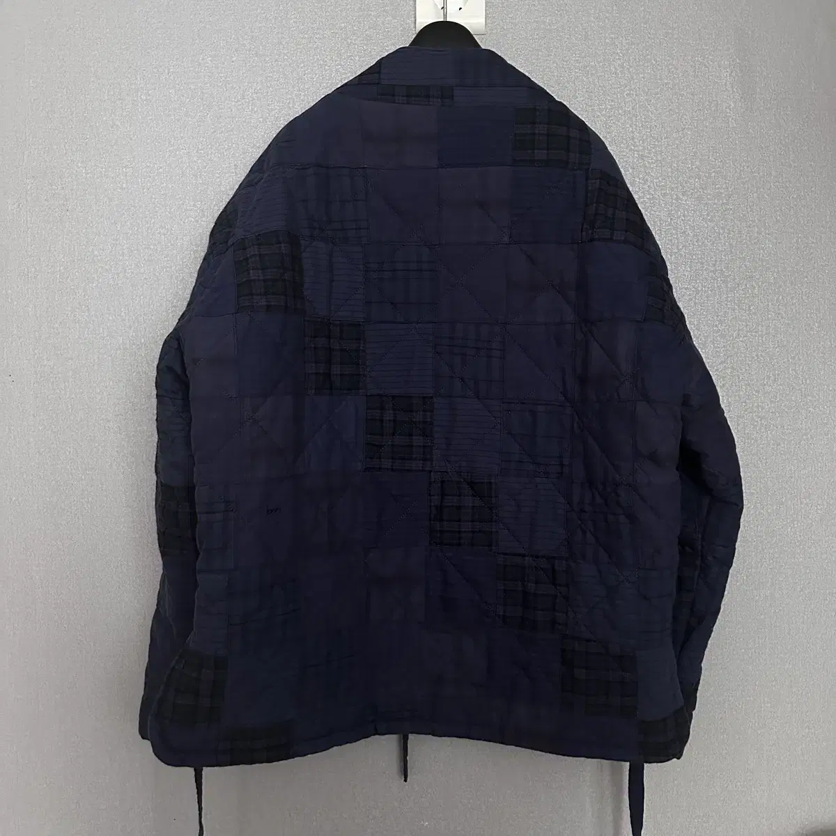 부디무드라 quilted robe jacket