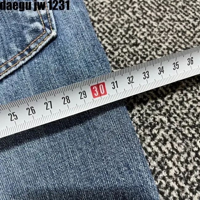 82-506 LEVI STRAUSS & CO PANTS 리바이스 청바지