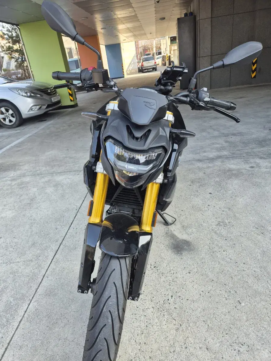 bmw g310r 신차급