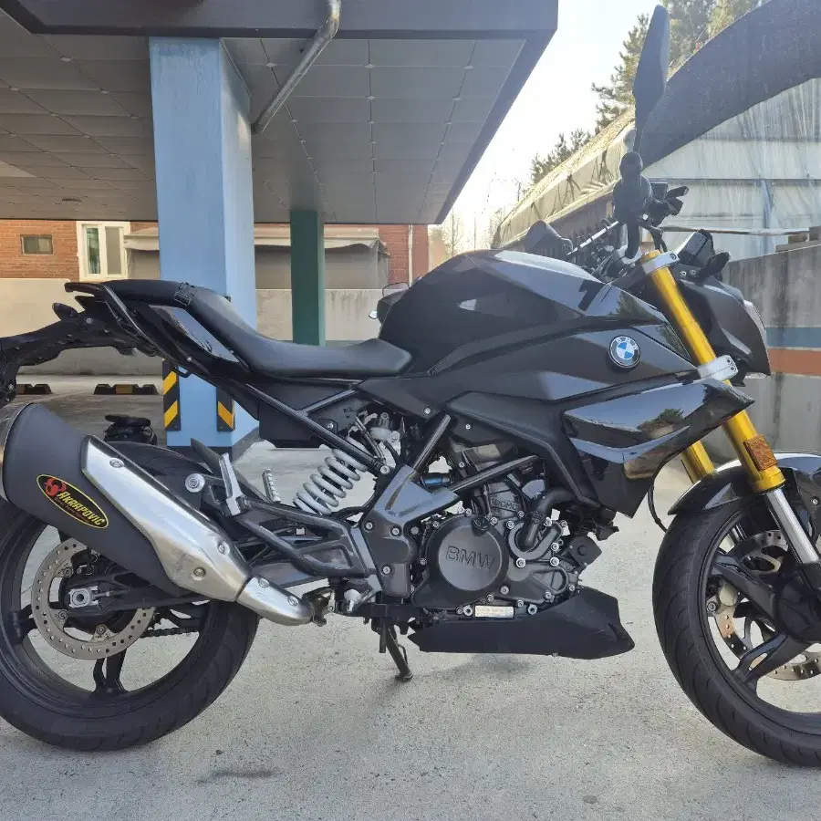 bmw g310r 신차급