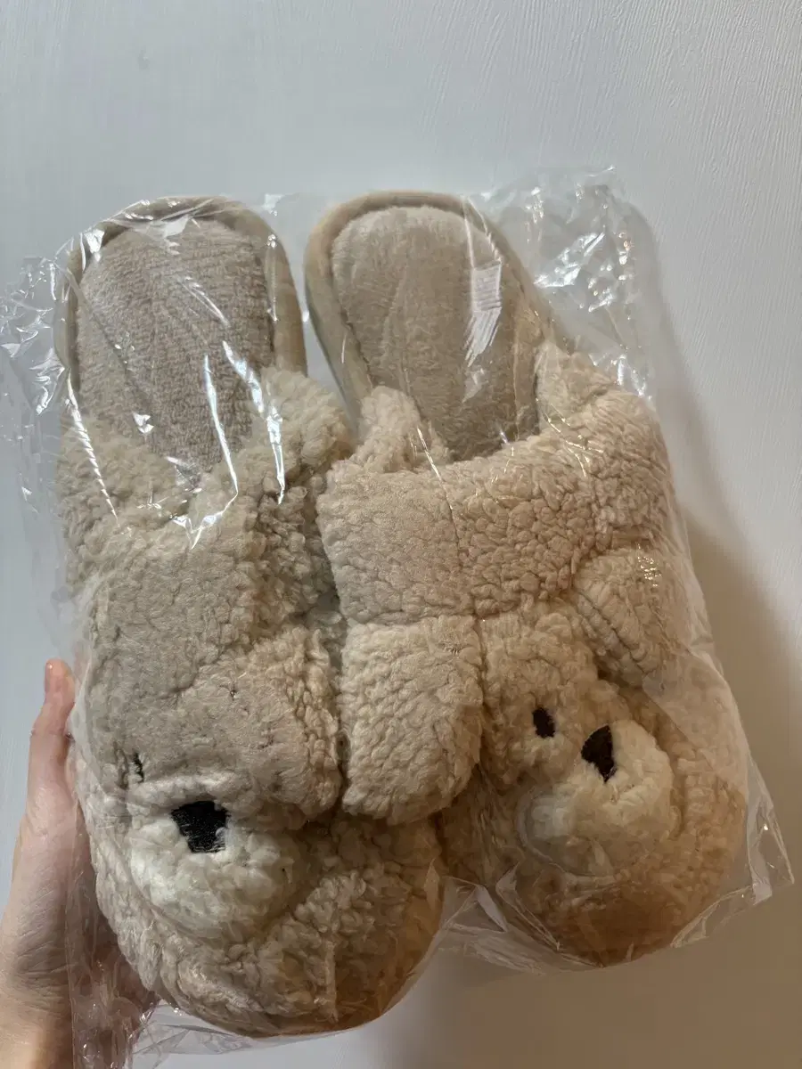 [새상품] 귀여운 곰돌이 실내용 슬리퍼 indoor slippers