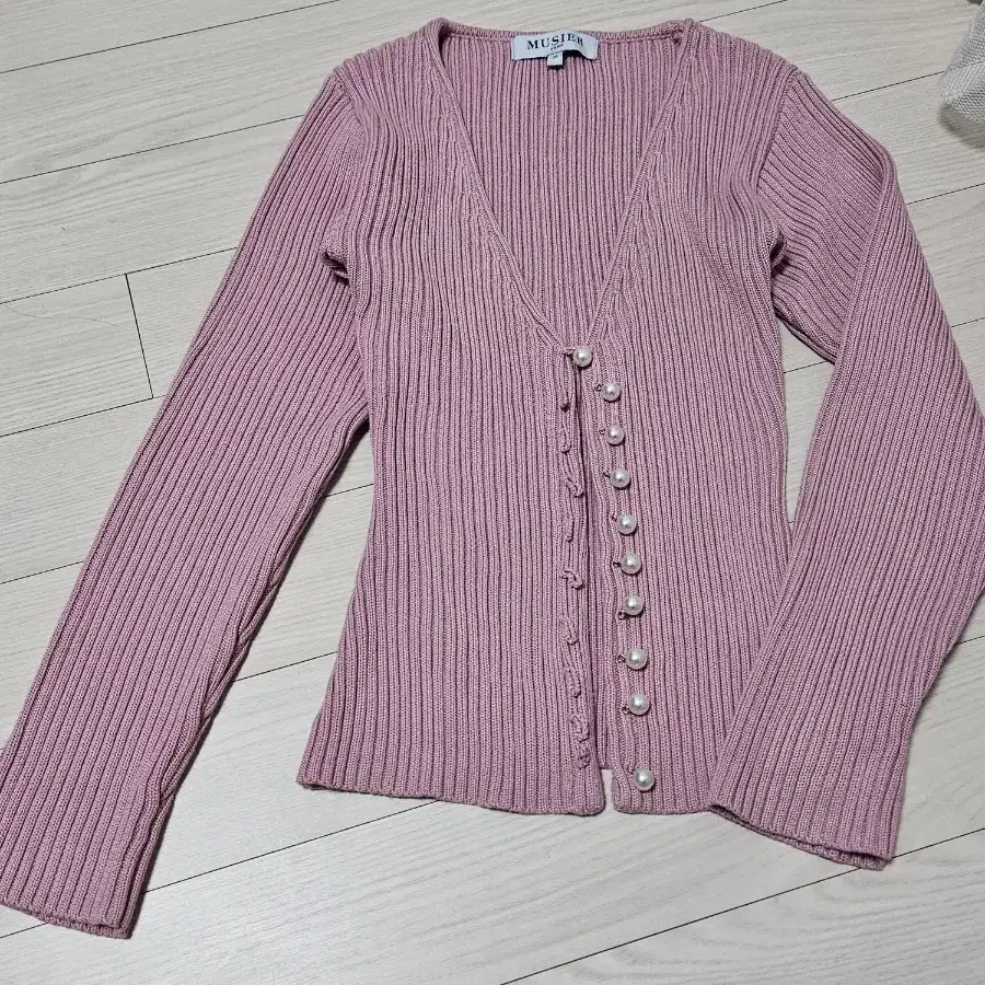 MUSIER PARIS 뮤지에 파리 Carla Cardigan