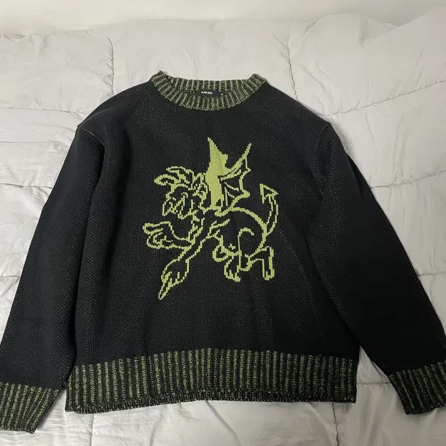 아캄 aakam Devil Jacquard Knit 니트 2사이즈