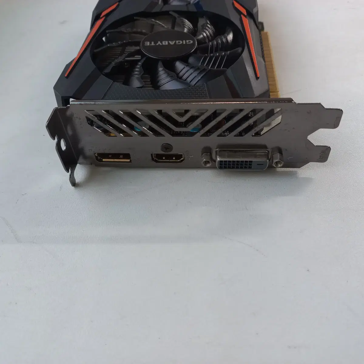 GIGABYTE 지포스 GTX1050 UD2 WF-2X D5 2GB