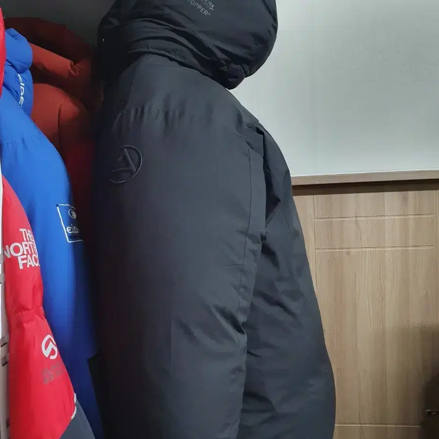 오버필 K2 히말라야 코볼드 코볼트 극동계 혹한기 우모복 패딩 파카