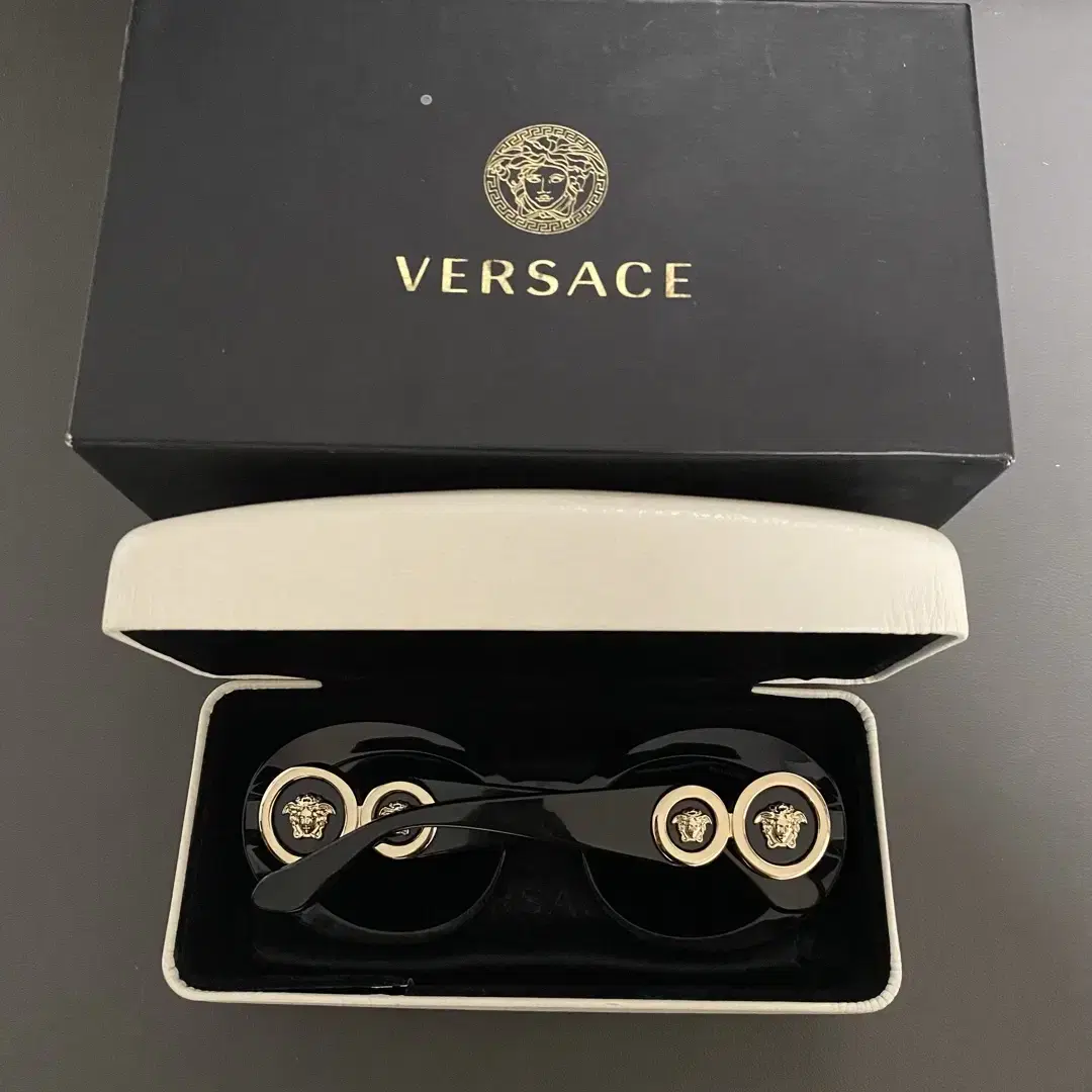 VERSACE Acetate frame 베르사체 선글라스