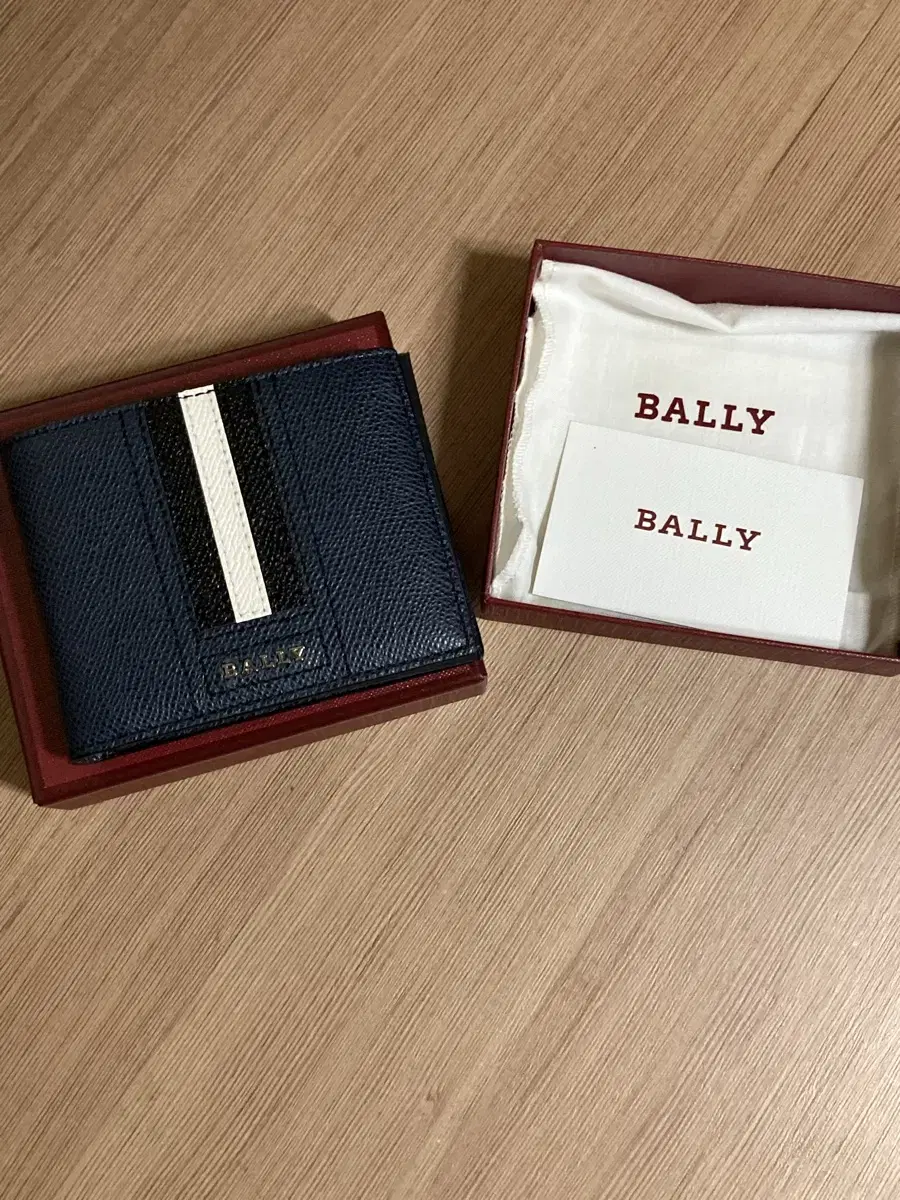 새상품) 발리 Bally 남성 반지갑