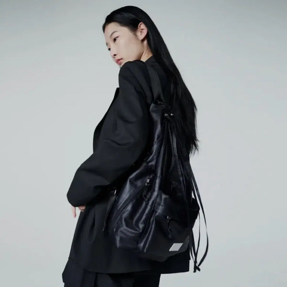 페넥 백팩 CHINZ STRING BACKPACK - BLACK