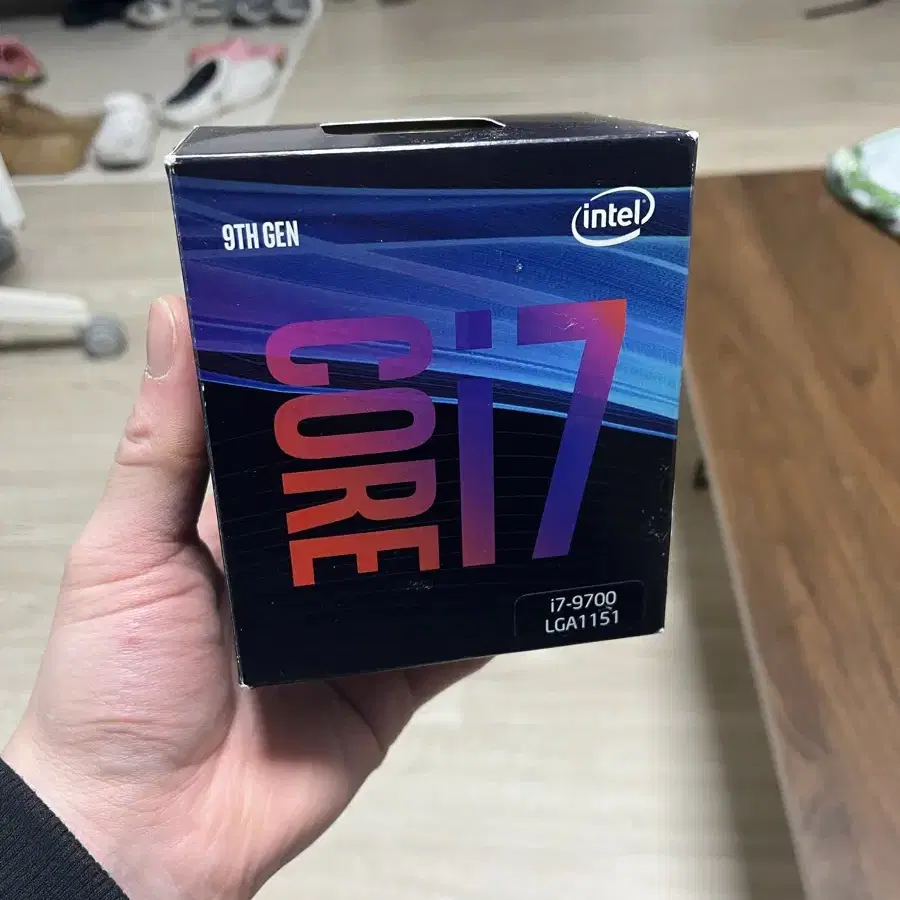 i7-9700